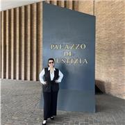 Laureata con 110 e lode in giurisprudenza,abilitata allo svolgimento della professione di avvocato, offre ripetizioni di diritto